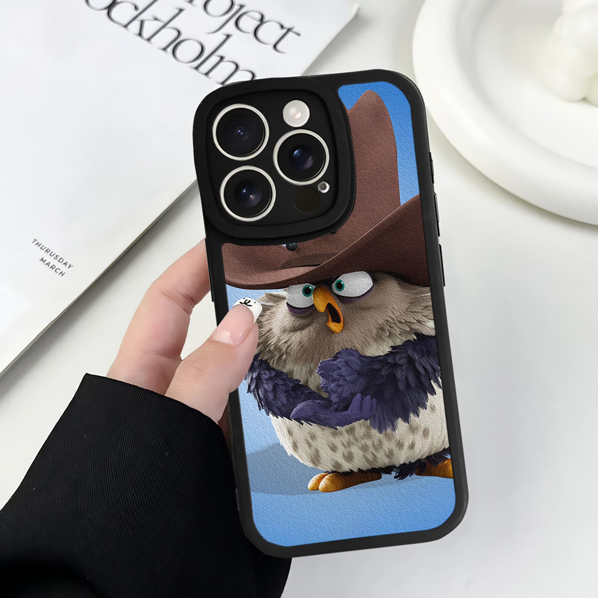 （画像用） Angry Birds アングリーバード 【iPhone 16シリーズ対応】シリコンスマホケース（レザー調） 材質：シリコン